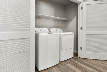 In-unit washer dryer at V on Broadway Apartments in Tempe AZ November 2020 (2)